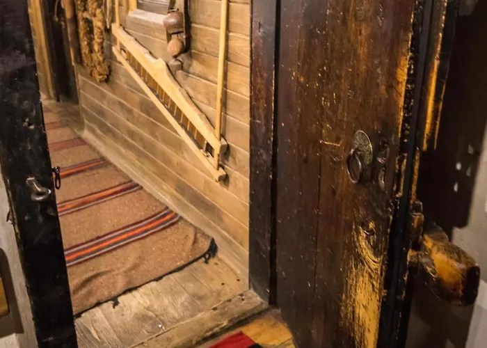 בית הארחה Banskovilla Zlateva House 3*