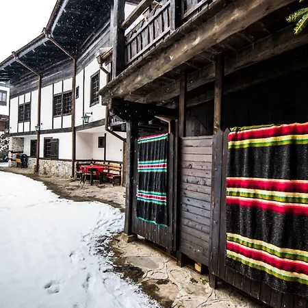 게스트하우스 Banskovilla Zlateva House 3*