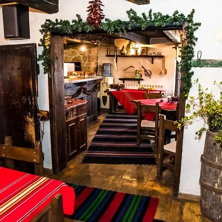 Banskovilla Zlateva House