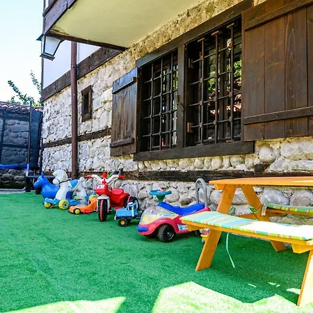 Banskovilla Zlateva House 게스트하우스 반스코